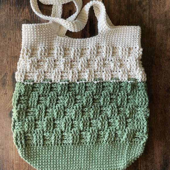 Cams Crochet Closet Handbags - Handmade Crochet Tote